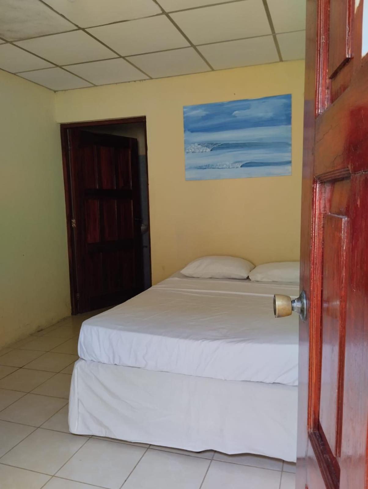 Hotel Chill Garrobo El Gigante Habitación foto